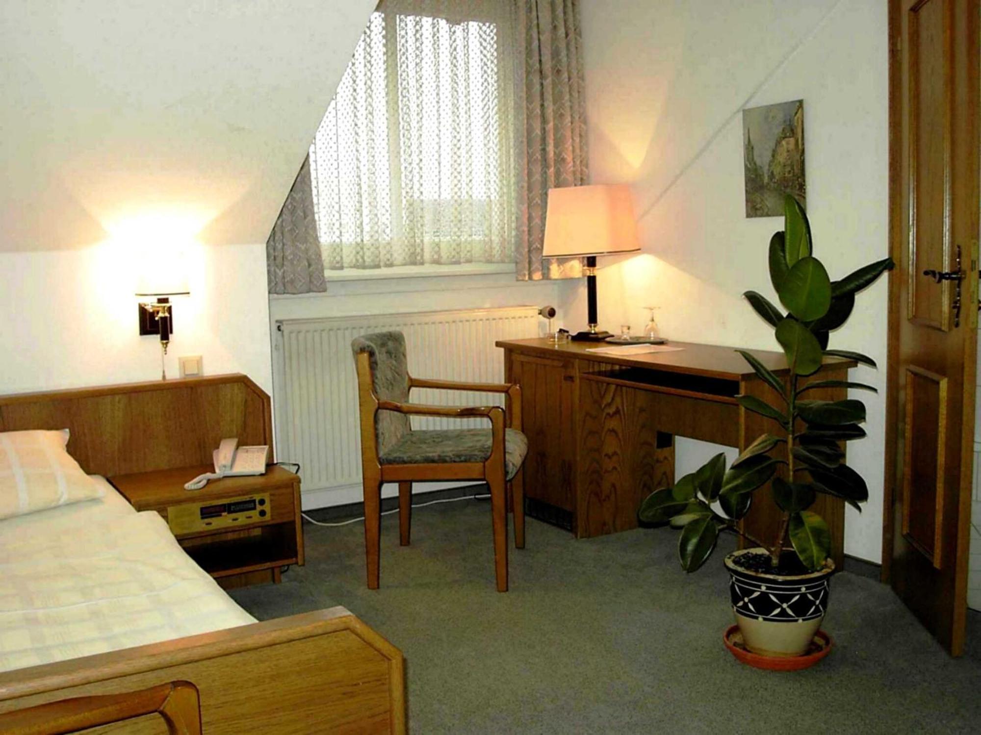 Hotel Villa Luise 바트로덴페르드 외부 사진