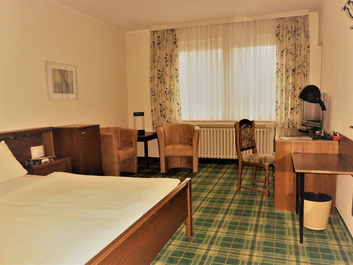 Hotel Villa Luise 바트로덴페르드 외부 사진