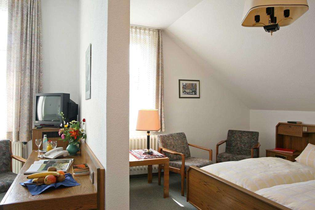 Hotel Villa Luise 바트로덴페르드 외부 사진